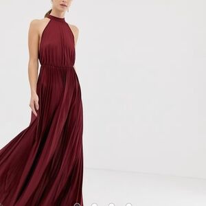 Elegant Burgundy Halter Maxi Dress